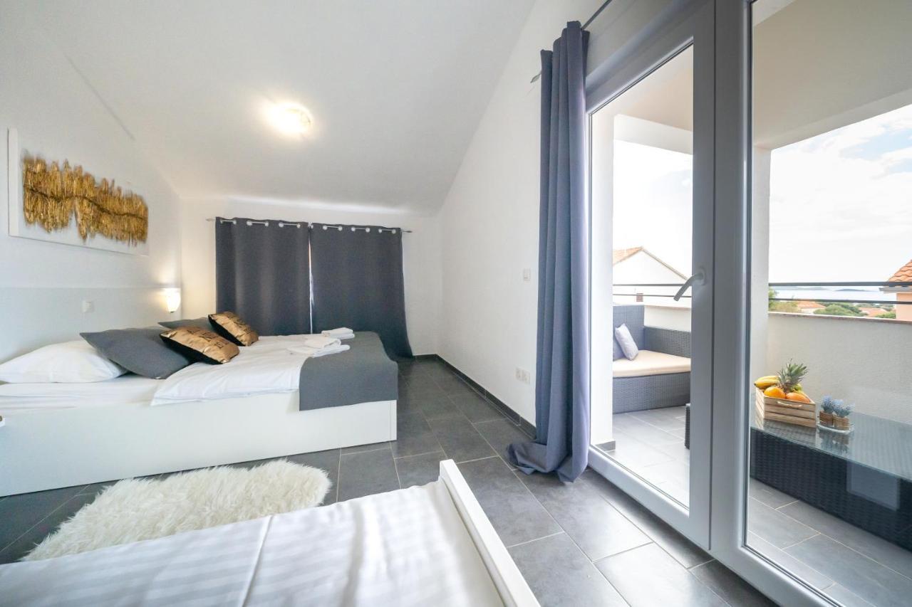 Holiday Apartments Amarilis Pakoštane Exteriér fotografie