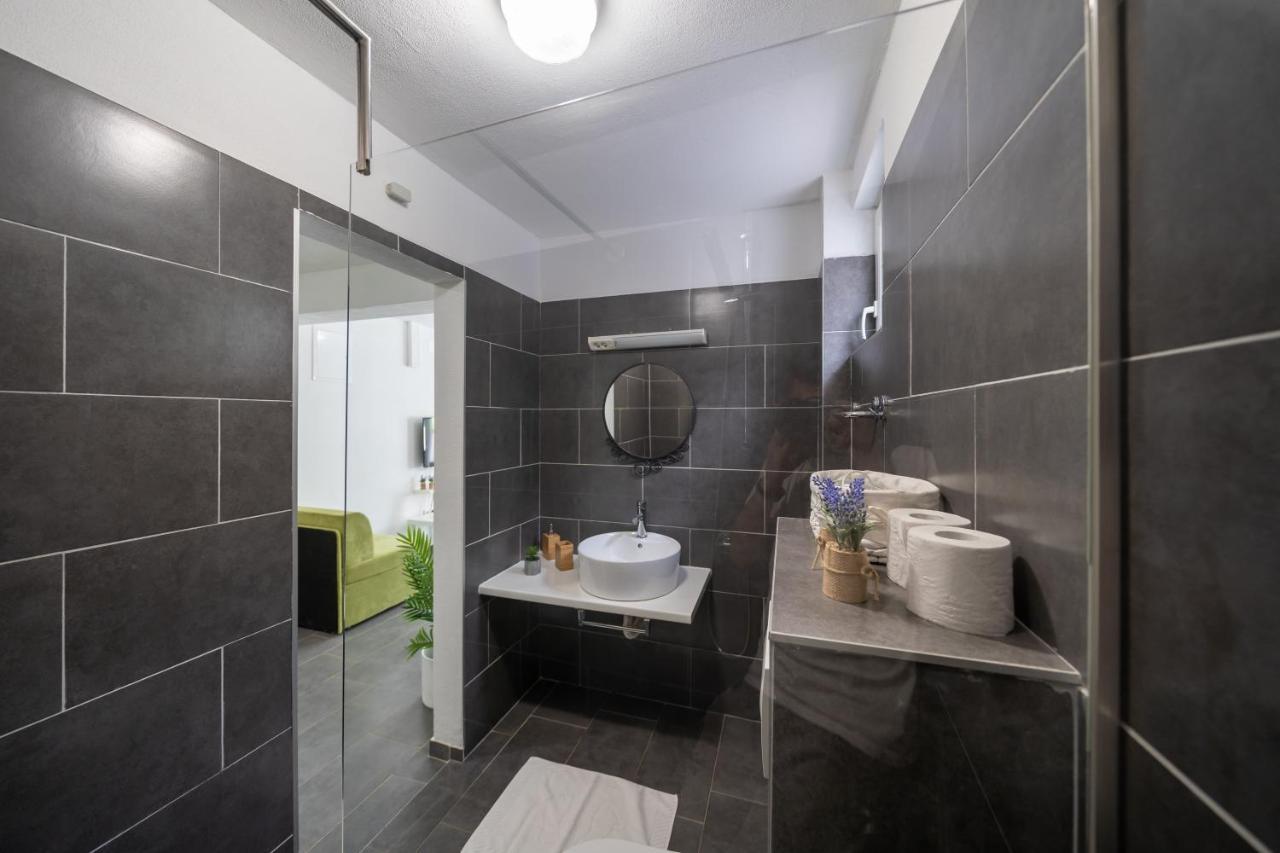 Holiday Apartments Amarilis Pakoštane Exteriér fotografie