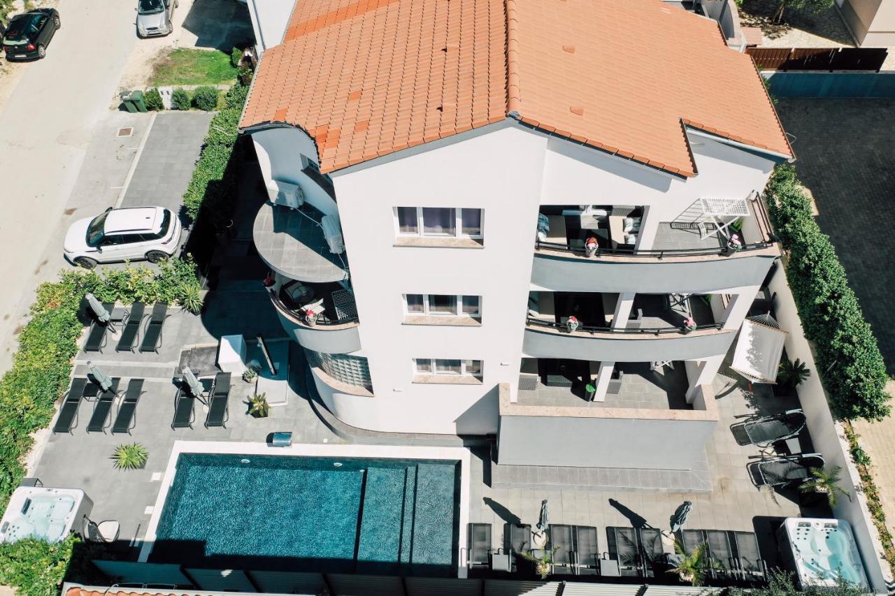 Holiday Apartments Amarilis Pakoštane Exteriér fotografie