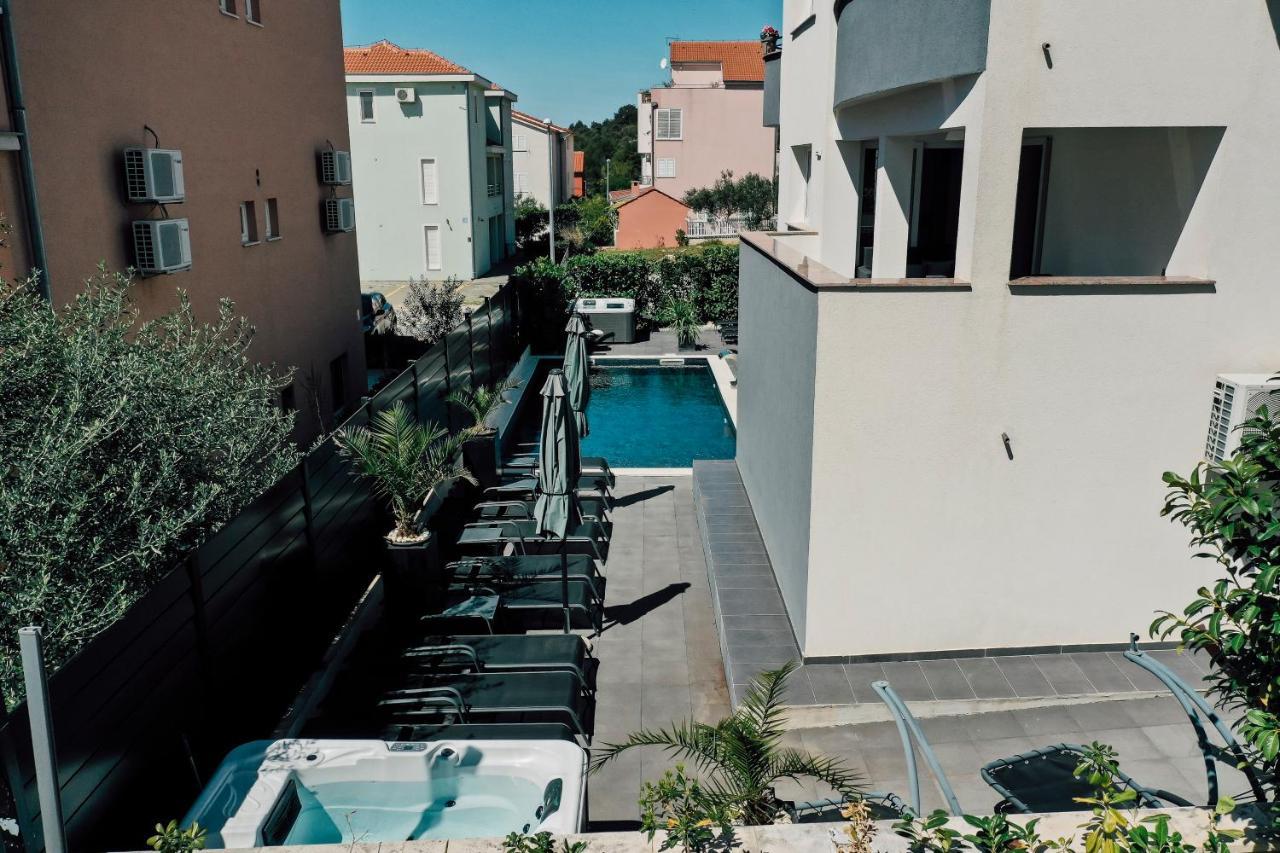 Holiday Apartments Amarilis Pakoštane Exteriér fotografie