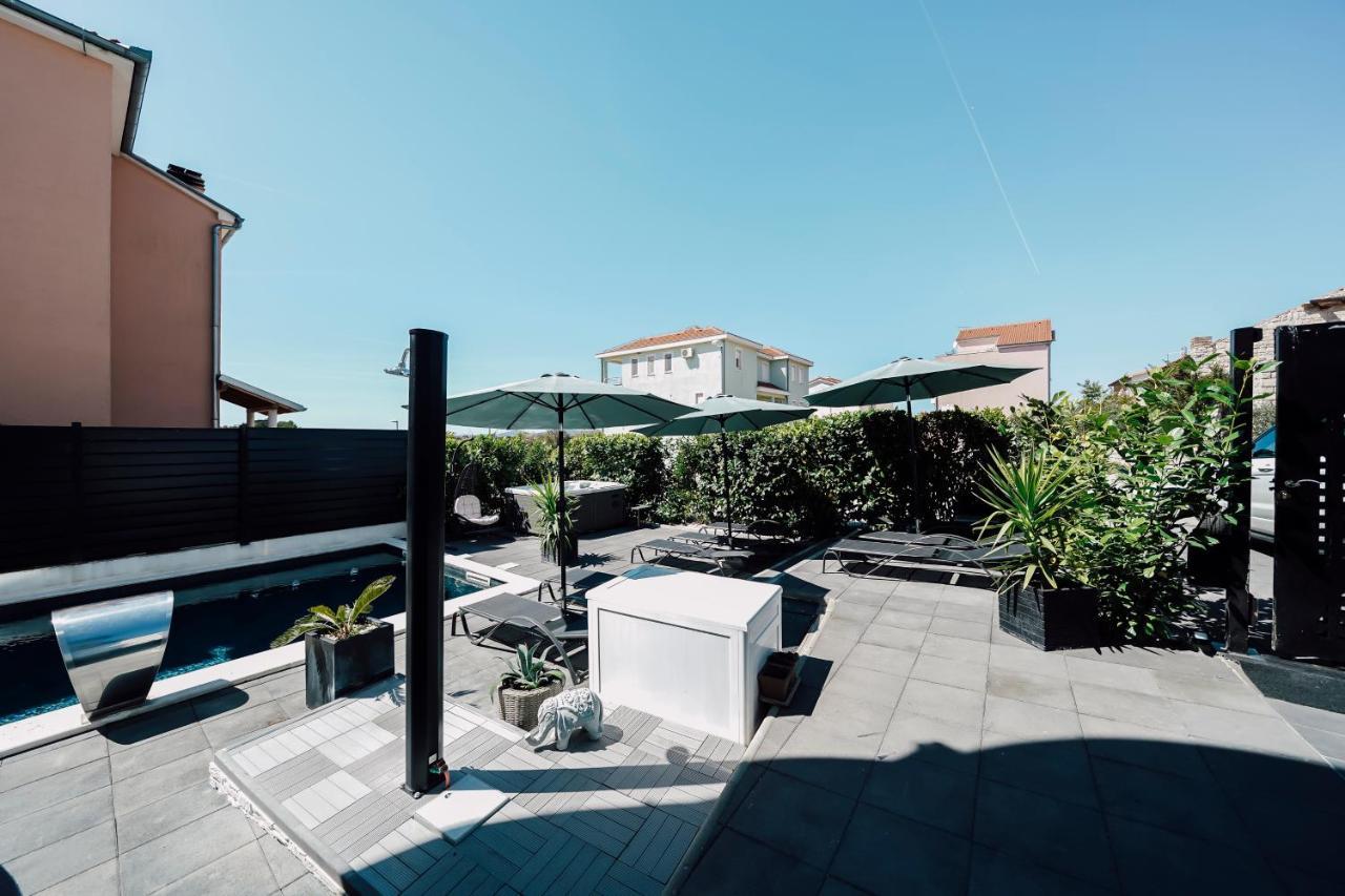 Holiday Apartments Amarilis Pakoštane Exteriér fotografie